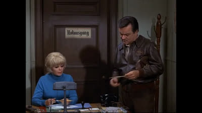 Papa Schultz 1971 saison 06 episode 13.